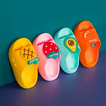 Детские тапочки для девочек и мальчиков 2023 Летний пляж Крытые тапочки Милая мультяшная обувь Дома Мягкие нескользящие детские тапочки