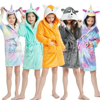 Новая одежда для девочек Зимние фланелевые халаты для детей Халат для девочек-подростков для детей 2-10 лет Пижамы Халаты Единорог Лиса Банное полотенце