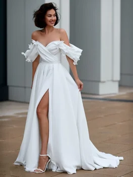 Романтическое свадебное платье A Line Атласный V-образный вырез с плечом с 3D бабочкой без рукавов со шлейфом Vestido de Noiva